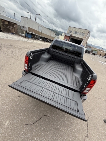 MITSUBISHI トライトン Spray On Bed Liner LINE-X